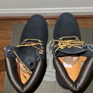 Timberland A1B8P 6 Inch Men’s Size 9 M Premium Waterproof Boots Navy Suede